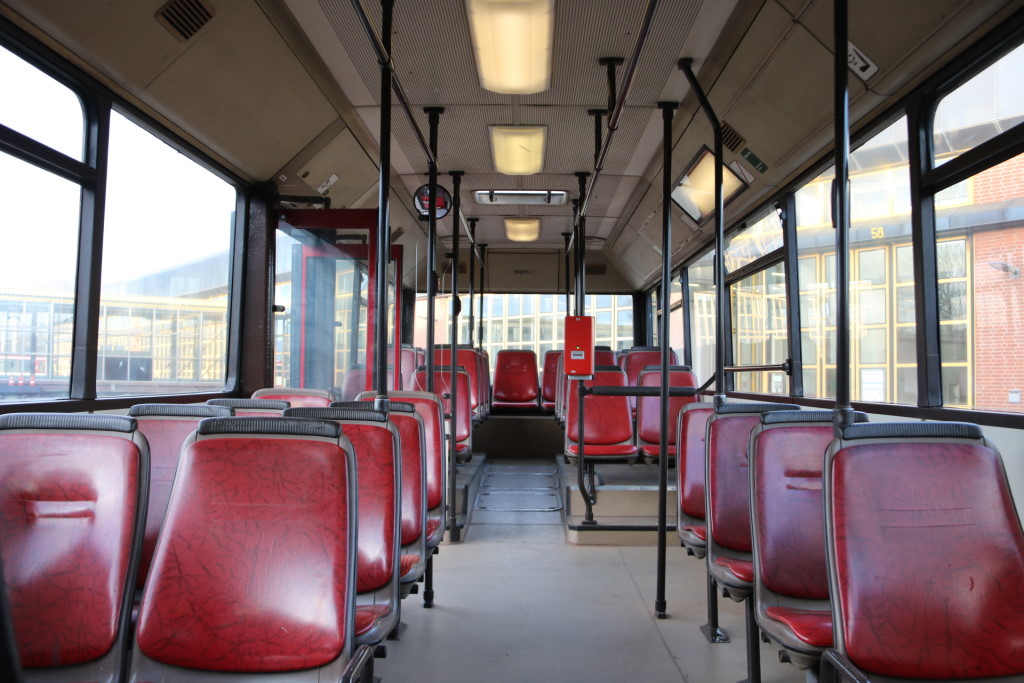 Dank des Spenderfahrzeugs konnten die Sitze wieder in einen ansprechenden Zustand versetzt werden. Der Entwerter wird noch gegen ein zeitgenössischeres Modell getauscht. (Foto: jz)